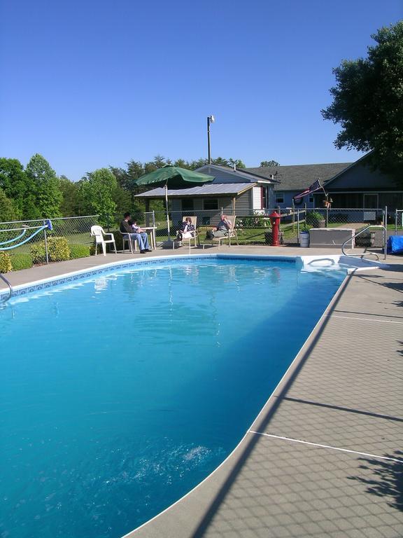 Ararat Wolf Creek Farm B&B And Motorcycle Manor At Wolf Creek Farm, Llc المظهر الخارجي الصورة